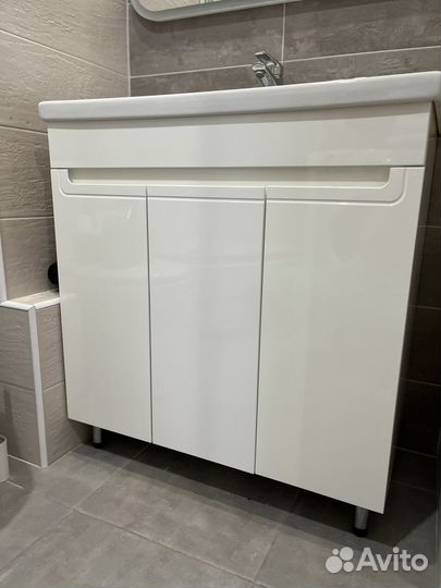 Тумба для ванной бу Раковина в подарок