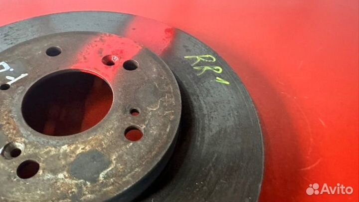 Диск тормозной передний левый Honda Elysion RR3