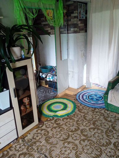 Дом 32,7 м² на участке 10 сот.