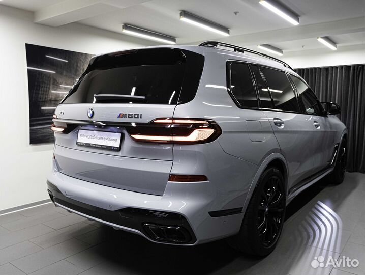 BMW X7 4.4 AT, 2023