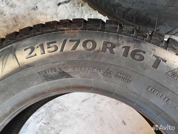 Continental IceContact 2 SUV 215/70 R16 100T