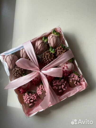 Клубника в шоколаде Ялта