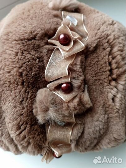 Берет меховой женский натуральный бобёр