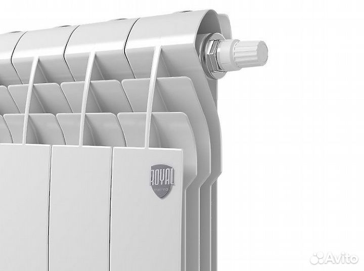 Биметаллический секционный радиатор отопления Roya