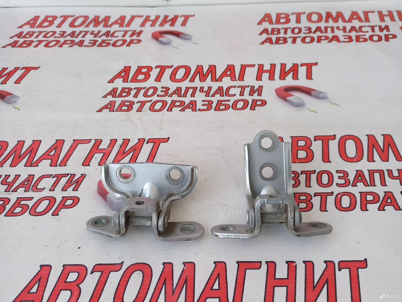 Петля двери задней правой Киа Сид 3 CD 18-н.в