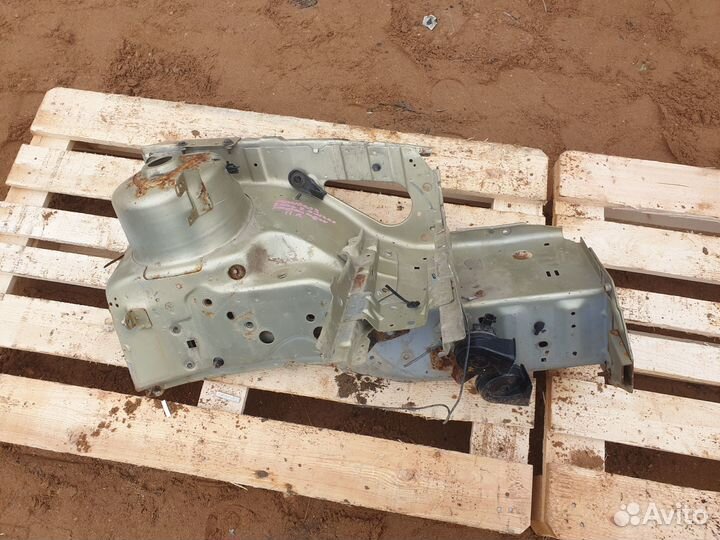 Лонжерон передний левый Ford Mondeo III Мондео 3