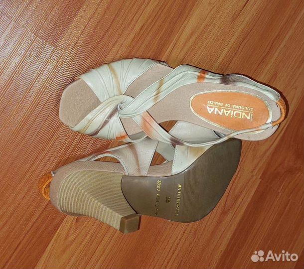 Босоножки женские 35 размер