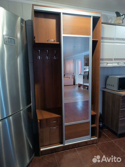 Прихожая бу,210-100-46