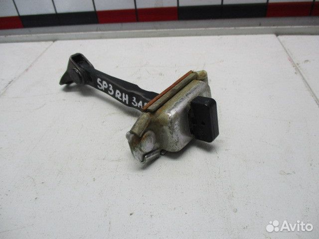 Ограничитель двери задний правый Kia Sportage 3 (SL)