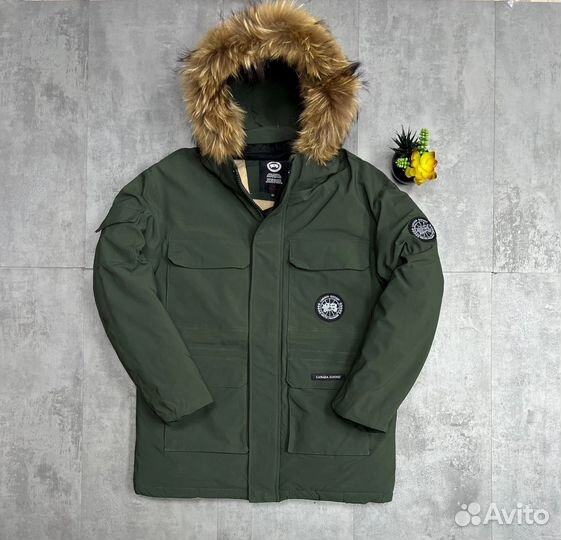 Куртка зимняя Canada Goose