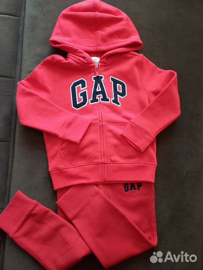 Костюм новый Gap 5T