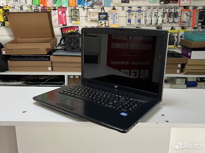 Ноутбук DNS 17.3 Core i5 250gb SSD 8gb Гарантия