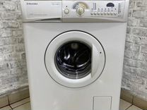 Стиральная машина Electrolux EWS 1046