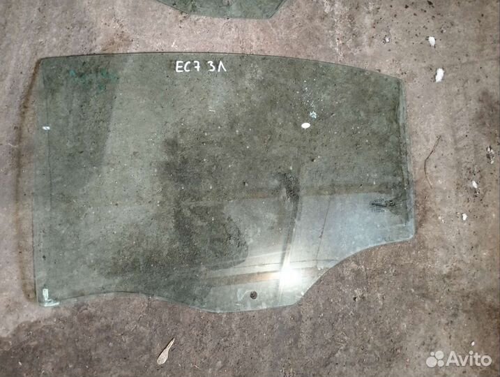 Стекло заднее левое правое Geely Emgrand EC 7