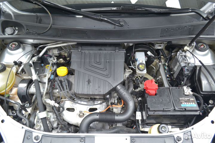 Renault Sandero Stepway 1.6 МТ, 2019, 42 700 км