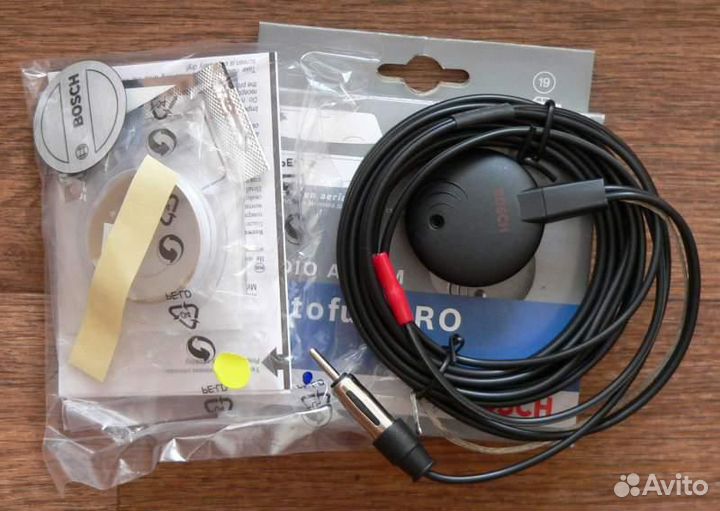 Антенна салона активная 