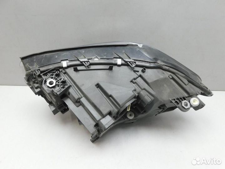 Фара правая BMW X3