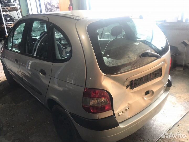 Разбор на запчасти Renault Scenic