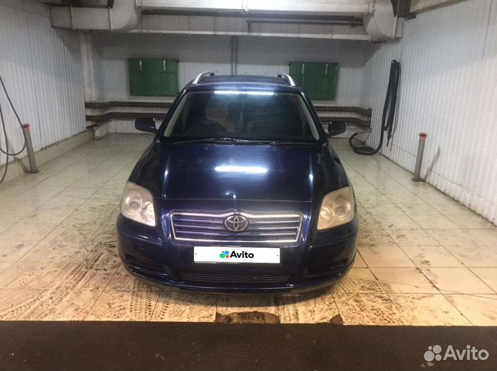 Toyota Avensis, 2004