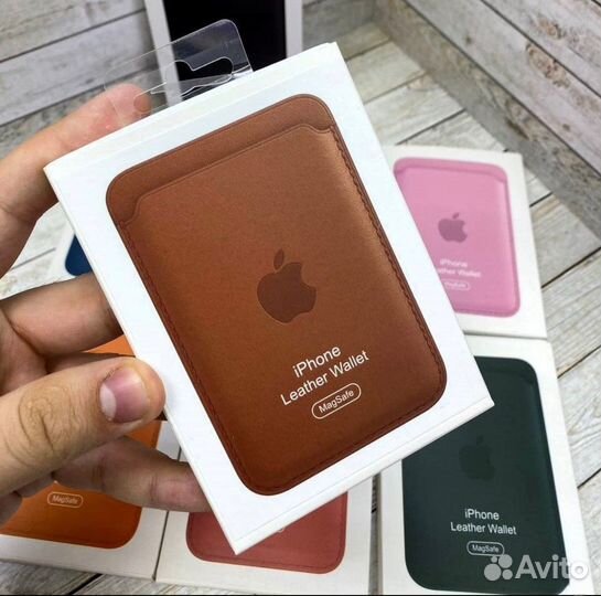 Кардхолдер на iPhone