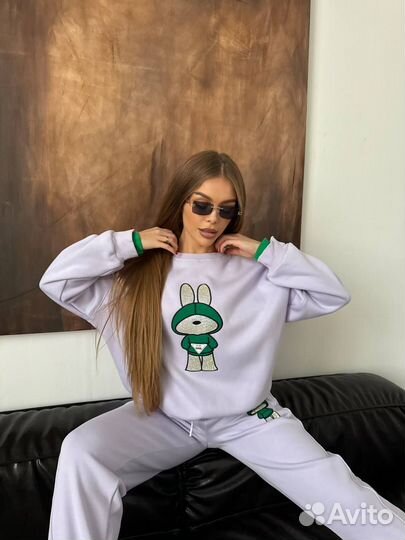 Костюм женский