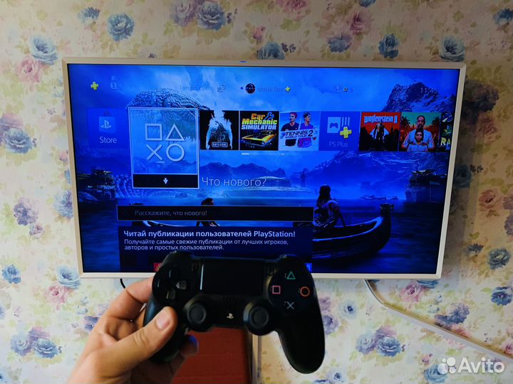 PS 4 Ps plus Extra 2 джойстика 35 игр
