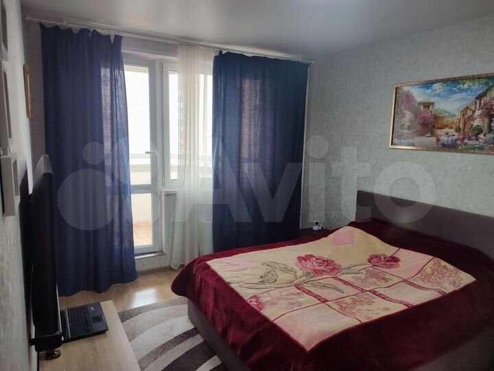 2-к. квартира, 62,6 м², 8/17 эт.