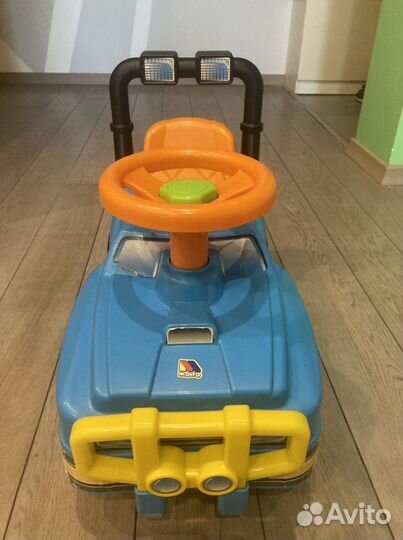 Машинка-каталка