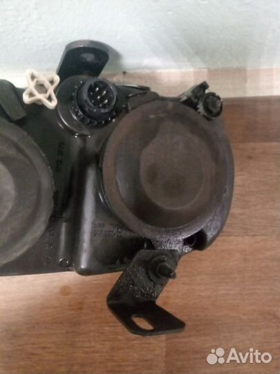 Фара правая Газ Волга 31105 1105 406 2004