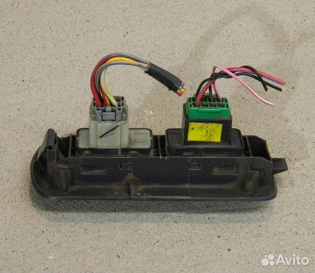 Кнопка стеклоподъемника передняя правая Ford Escap