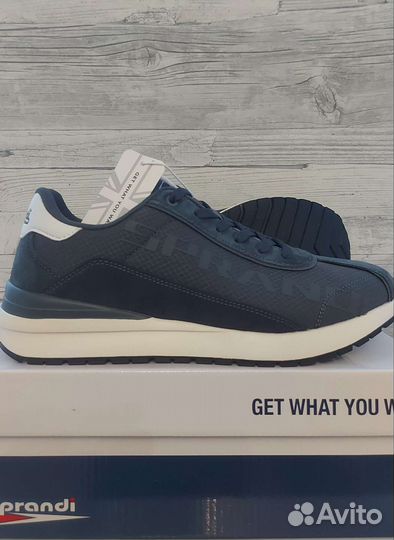 Кроссовки фирменные Sprandi. Оригинал