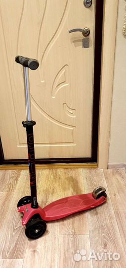 Самокат фирмы 
