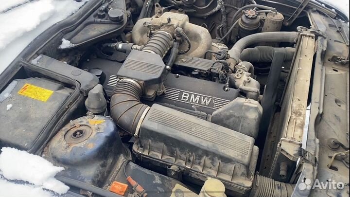 BMW e32 730 в разбор