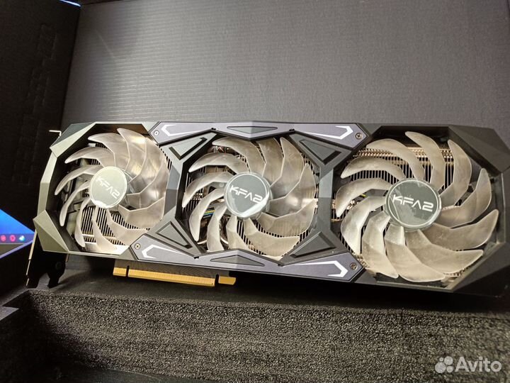 Видеокарта RTX 3070 Kfa2 SG 8 gb DDR6