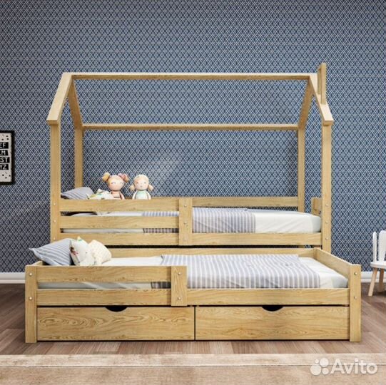 Двухъярусная кровать
