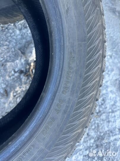 Yokohama Ice Guard IG65 215/60 R16