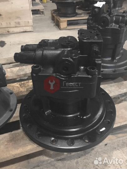 Гидромотор редуктора поворота Volvo EC240CLR