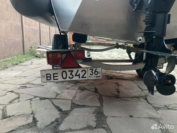 Лодка с прицепом