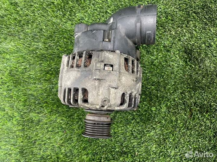 Генератор Bmw X5 E53 M54B30 2005