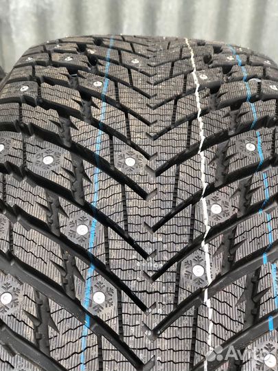 Arivo Ice Claw ARW7 225/50 R18