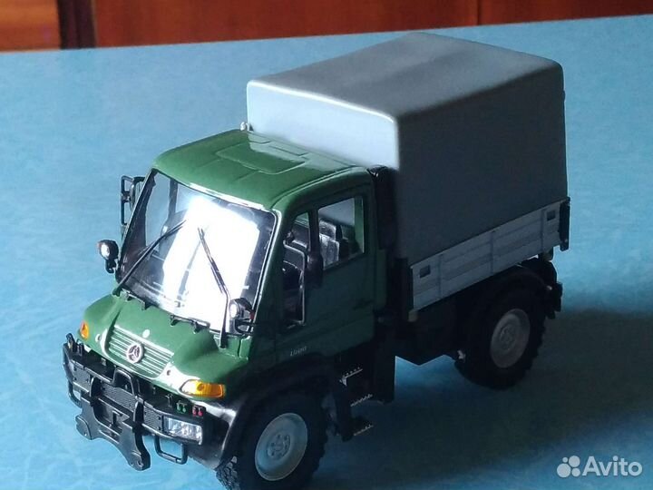 Welly Unimog 1:32