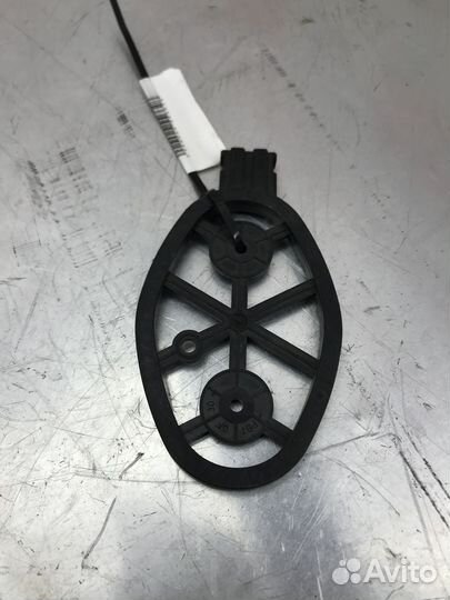 Антенна audi A8 S8 Ауди А8 С8 3D0909141F