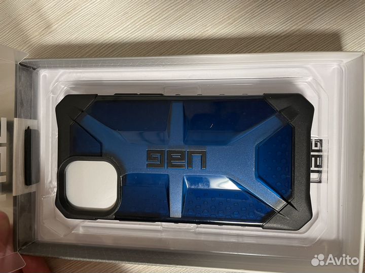Чехол UAG на iPhone 12 mini
