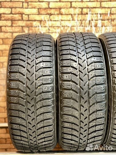 Bridgestone Ice Cruiser 5000 205/55 R16 91T