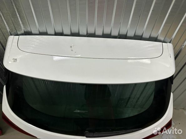 Hyundai Tucson 3 крышка багажника