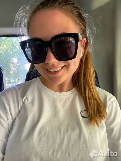 Солнцезащитные очки женские