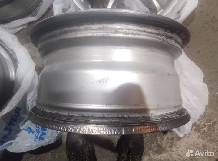 Диски subaru r16 5x100 ET48 6.5j