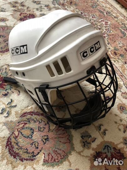 Хоккейный шлем ссм