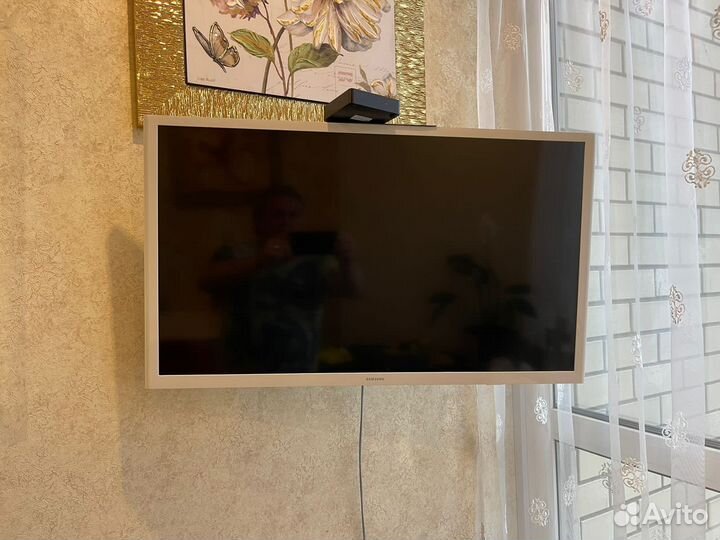 Телевизор самсунг samsung белый