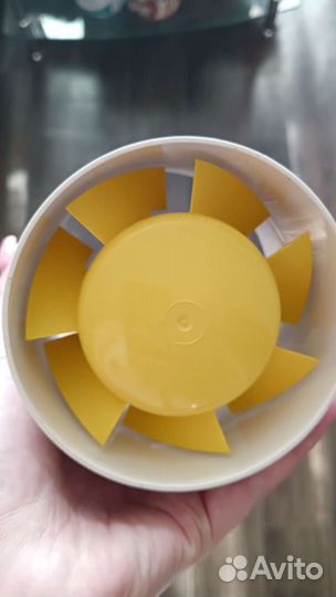 Вентилятор для вытяжки